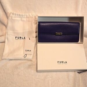 Furla Deep Purple Leather Bifold Long Wallet With Unbranded Silver Chain $50